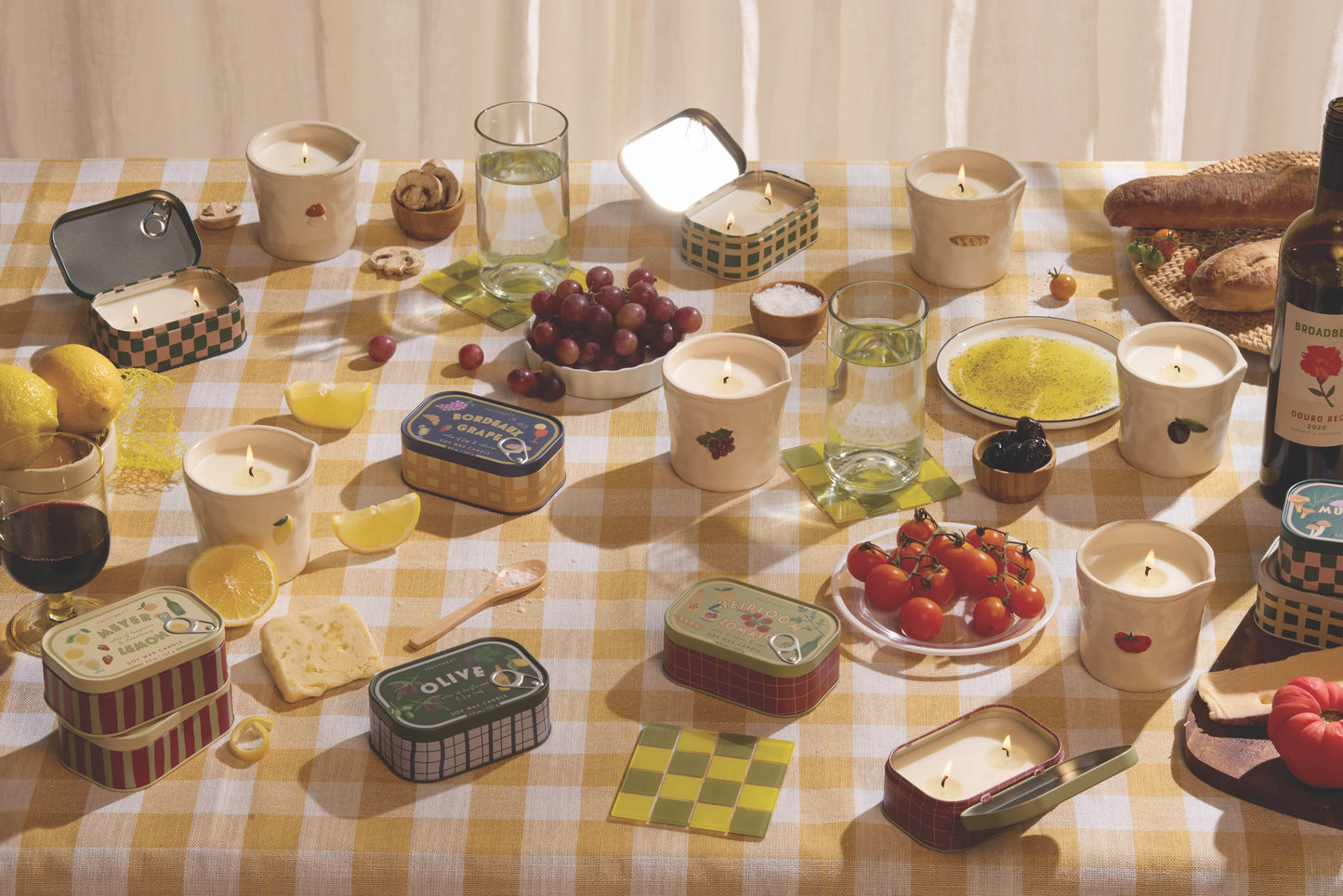 Heirloom Tomato Embossed Bistro Ceramic Boxed Candle