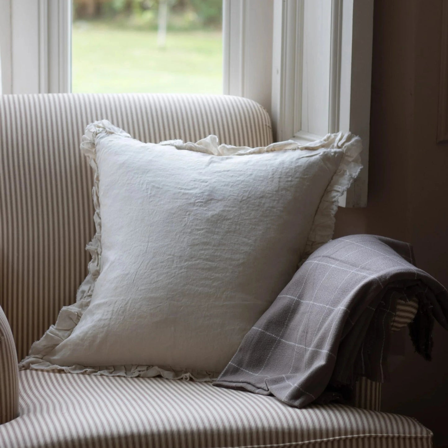 Cream Ruffle Cushion