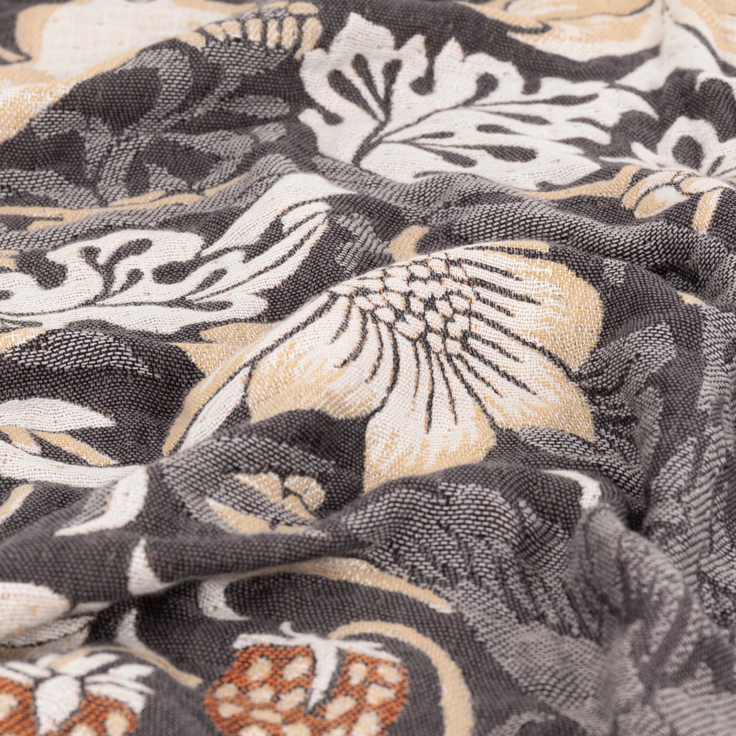 Morris & Co Strawberry Thief Jacquard Throw - Biscuit