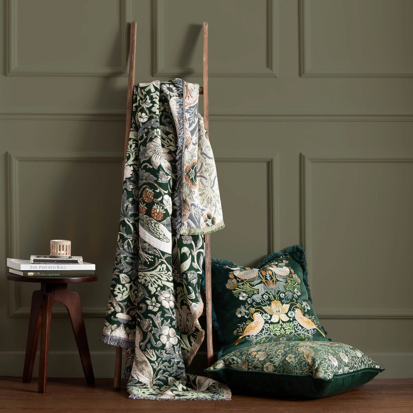 Morris & Co Strawberry Thief Jacquard Throw - Forest