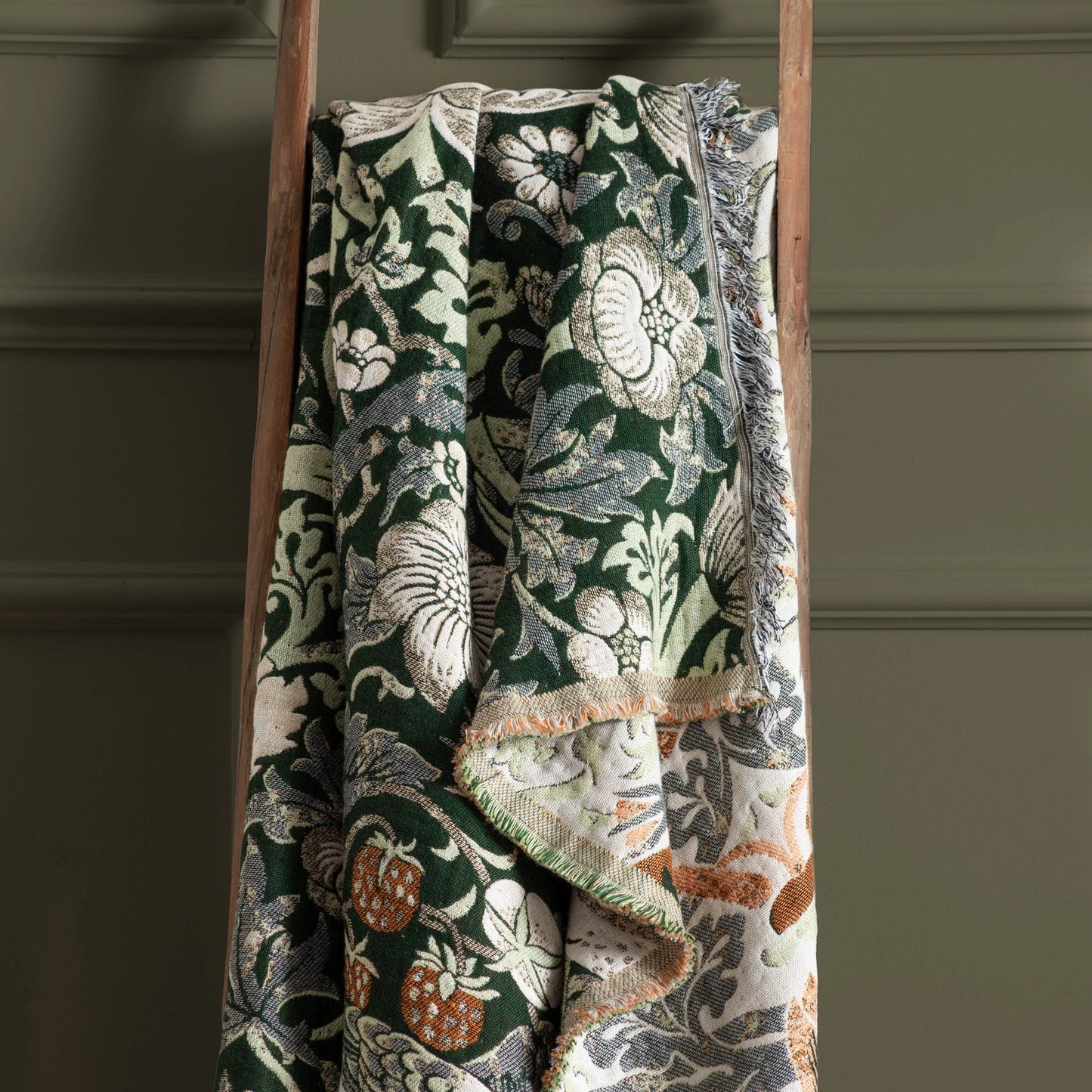 Morris & Co Strawberry Thief Jacquard Throw - Forest