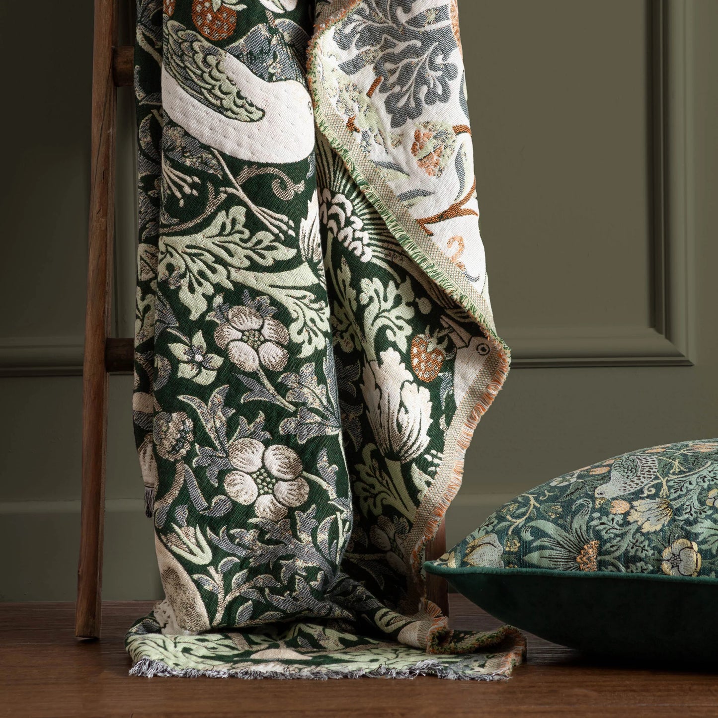 Morris & Co Strawberry Thief Jacquard Throw - Forest