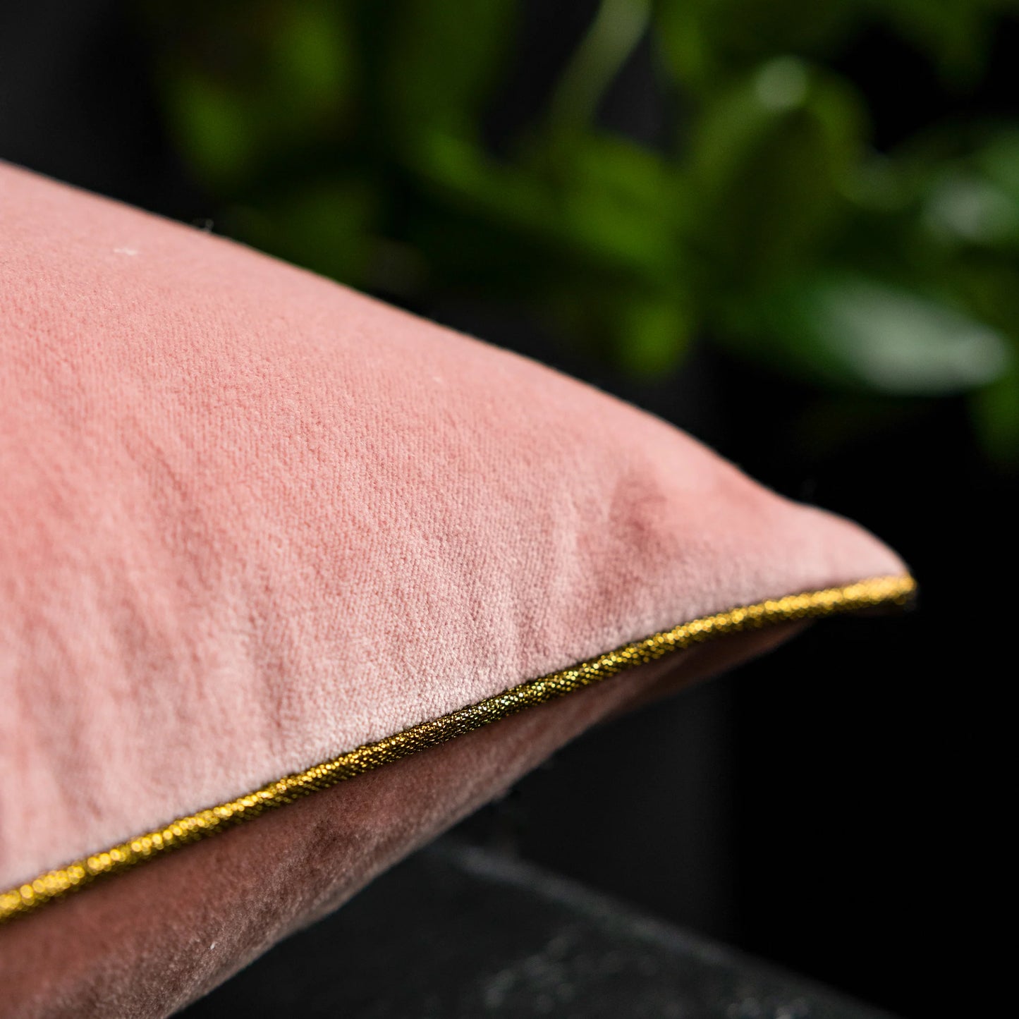 Beaded Love Birds Velvet Cushion – Rose