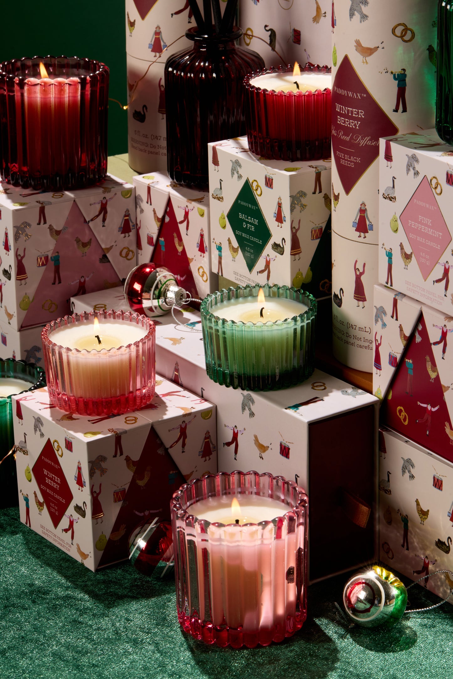 Christmas Ribbed Pink Glass Candle - Pink Peppermint