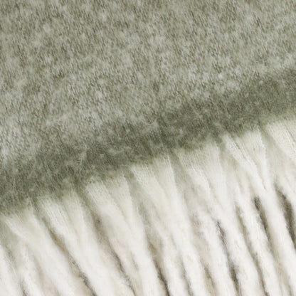 Cozy Woven Tasselled Throw – Green