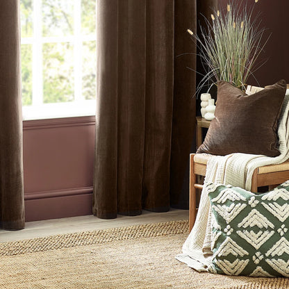 Heavy Chenille Piped Cushion – Brown