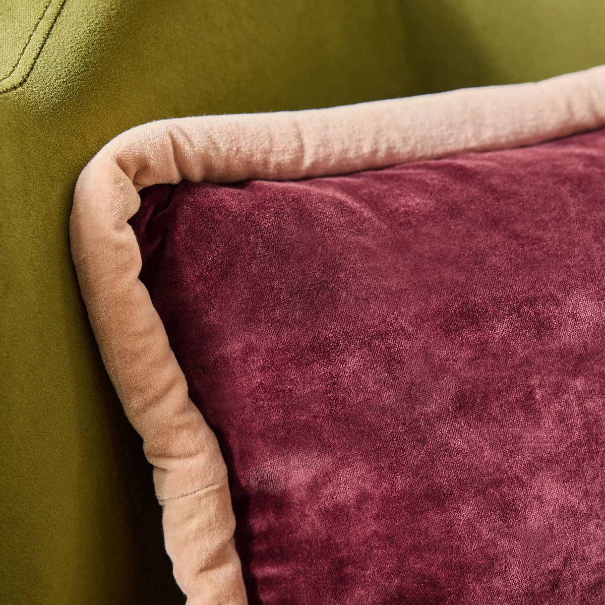 Huxley Cotton Velvet Cushion – Olive
