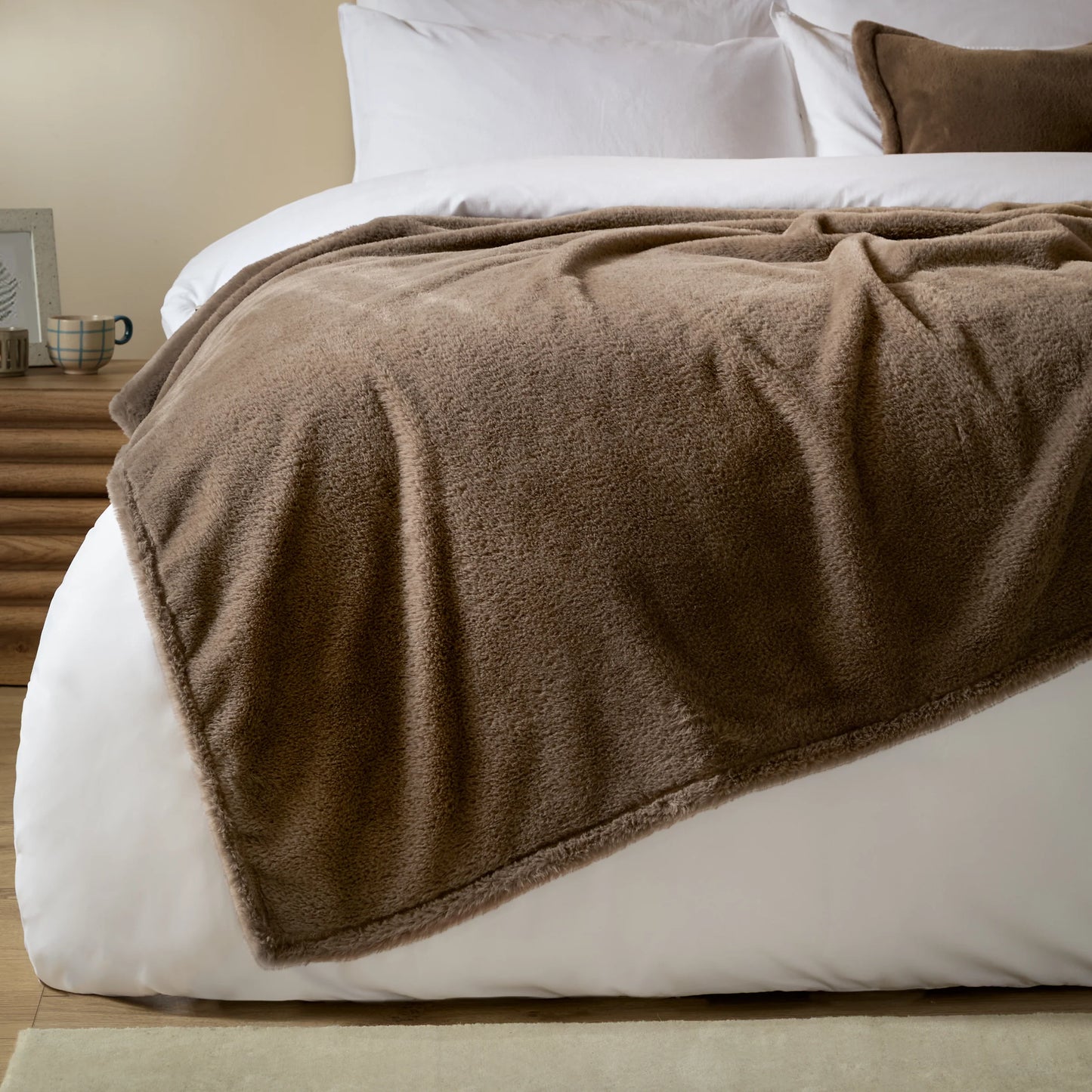 Double Sided Faux-Fur Throw - Mocha