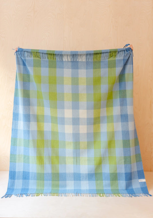 TBCo Recycled Wool Blanket in Blue Gradient Gingham