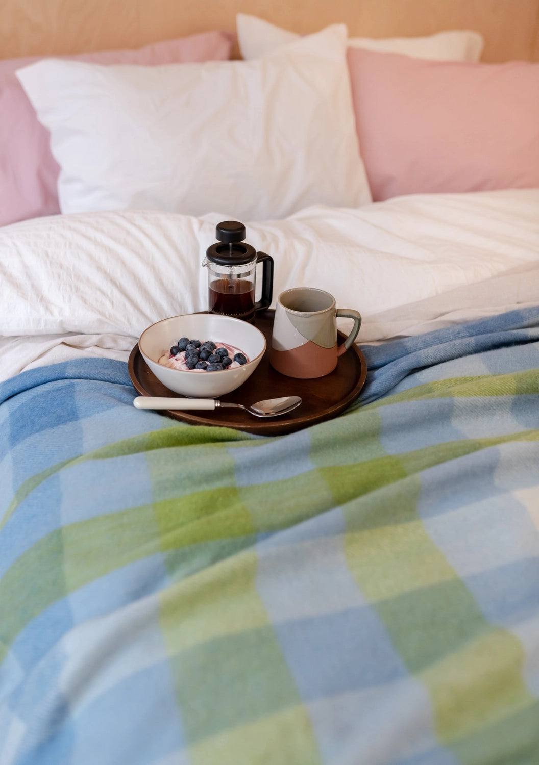 TBCo Recycled Wool Blanket in Blue Gradient Gingham