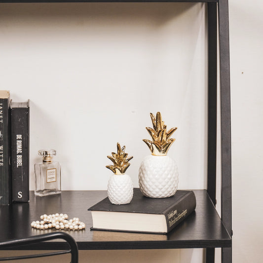 Small Ceramic Pineapple in White & Gold